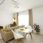 De Tres En Appartement